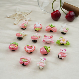 Set 14 Sticker, Charm 3D chủ đề thỏ dâu gắn Dép Sục, Cá Sấu JB-186 Mita