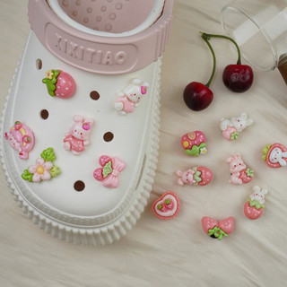 Set 14 Sticker, Charm 3D chủ đề thỏ dâu gắn Dép Sục, Cá Sấu JB-186 Mita