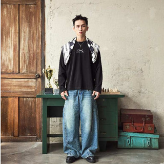 Áo thun dài tay boxy nam nữ CLUTCH! The Art of Victory Tee, áo phông cotton form rộng in hình thể thao