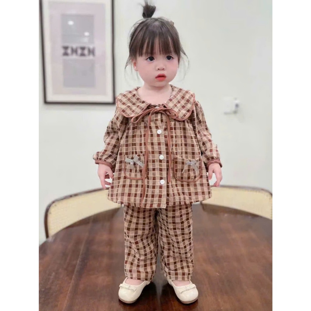 Bộ Kẻ Dài Tay Caro Phối Nơ Cổ + 2 Túi Xinh Xắn Cho Bé Gái - MS A15