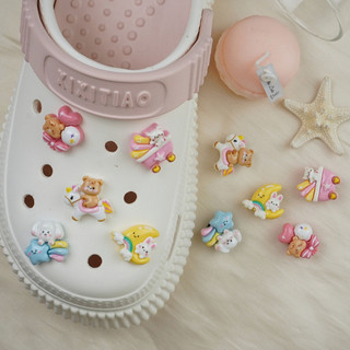 Bộ 10 Sticker, Charm 3D chủ đề Gấu bong bóng DIY gắn Dép Sục, Cá Sấu JB-222 Mita