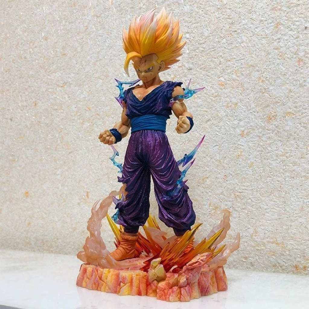 Mô hình Gragon Ball Gohan có đế đứng ngầu lòi