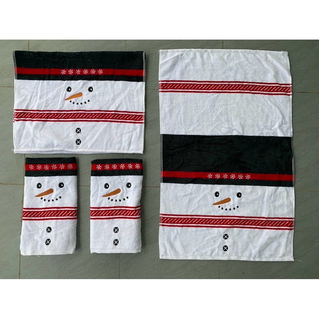 Khăn xuất dư thêu hoạt hình cực xinh