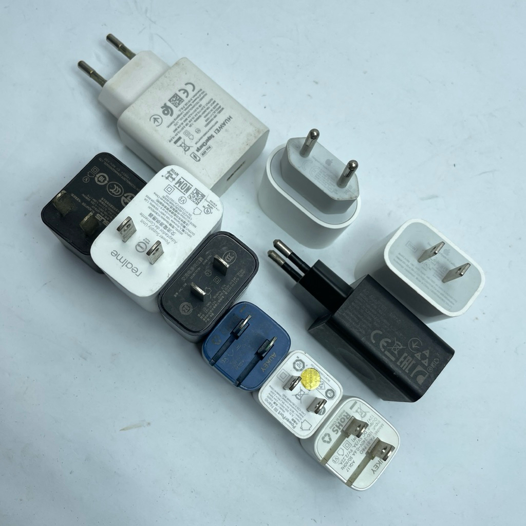Củ sạc cũ nhiều loại còn dùng tốt hiện trạng như hình ảnh☝️ | BigBuy360 - bigbuy360.vn