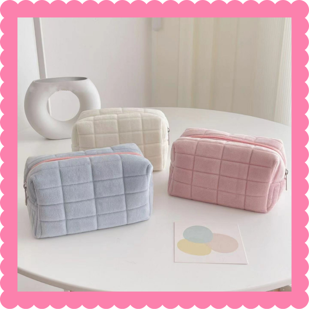 Túi Đựng mỹ phẩm, Đồ dùng cá nhân, dụng cụ trang điểm size 18x10x8cm hoạ tiết kẻ sọc ô vuông TX01