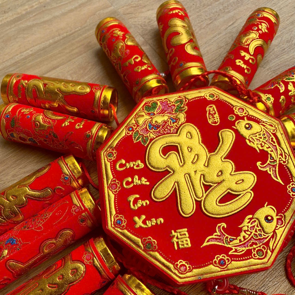 Dây Pháo Giả Chất Nhung Đỏ Bản Chữ Việt Treo Trang Trí Tết , Lễ Hội.