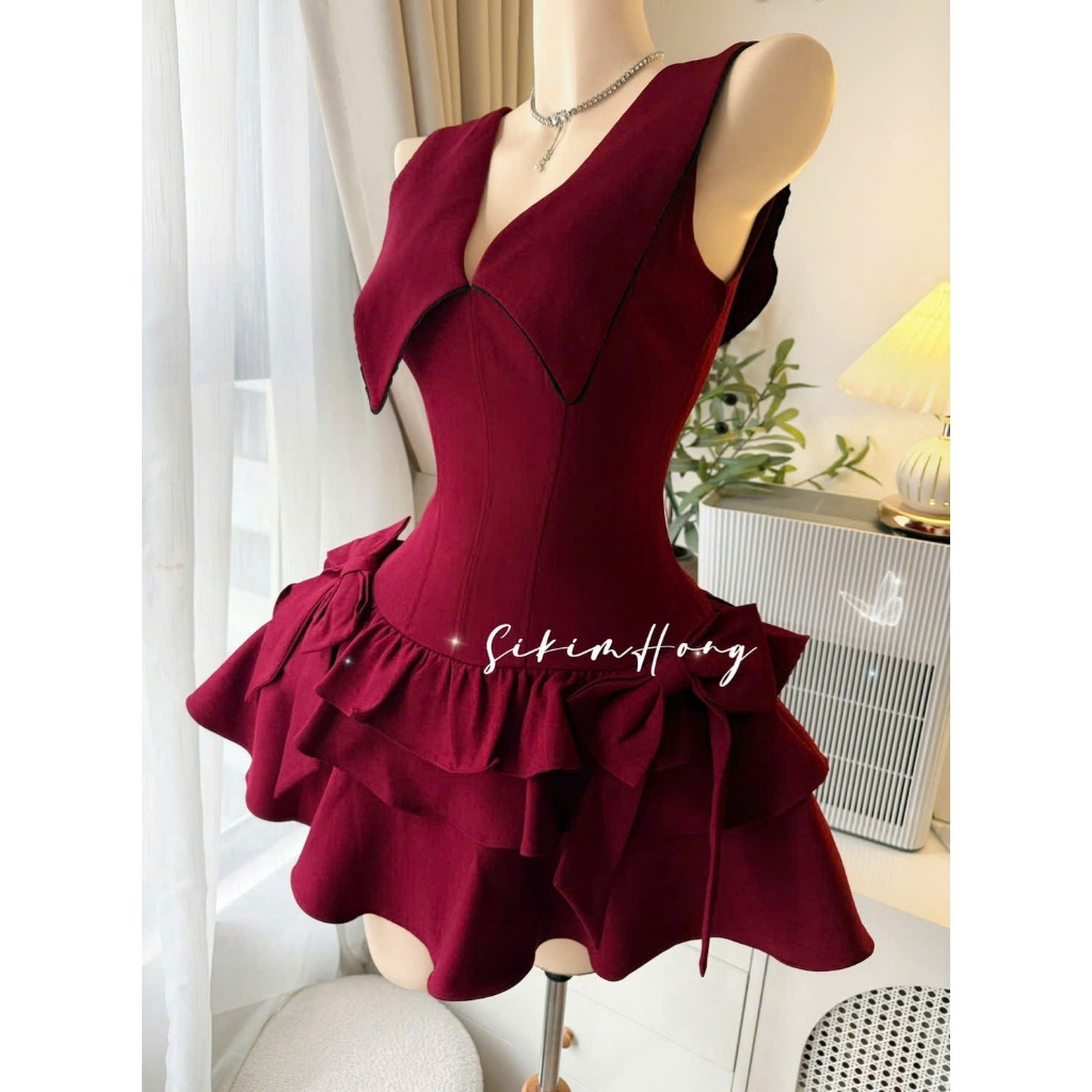 Đầm rubi cổ V phối tầng bèo kèm quần trong dáng xòe tôn dáng sang chảnh