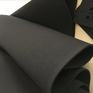 Tấm Neoprene INOAC GOMSPOR C-4305 màu đen, độ dày 2mm, kích thước 1000x1000 mm