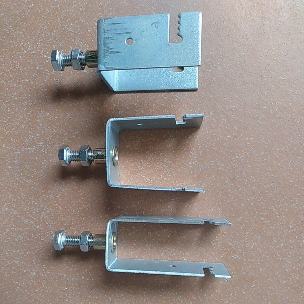 Kẹp U Kín Nước 30*60. 40*40