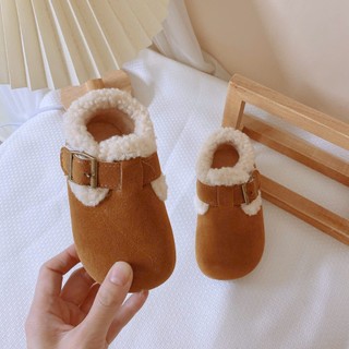 Giày Bốt Cổ Ngắn Da Lộn Quai Dính Cổ Lông Cừu Lót Lông Cho Bé 2 - 6 Tuổi K031