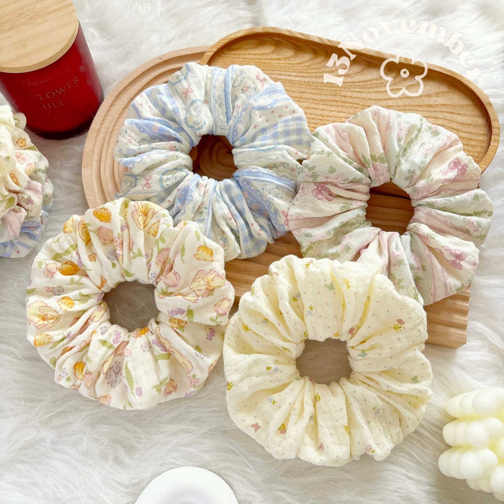[SIÊU TO] Scrunchies Cột Tóc Vải Xô Muslin Hoạ Tiết Sọc Thỏ Hoa Bướm Size Lớn Xinh Xắn Dễ Thương | BigBuy360 - bigbuy360.vn