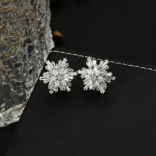 Khuyên tai nữ snowflop phong cách cổ điển Larme accessories -KT0238