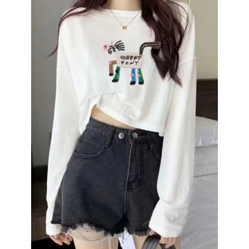 Áo thun nữ Tay Dài thun giấy, xược dáng Croptop in hình trẻ trung Menina_studio, áo thun dài tay nữ trẻ trung