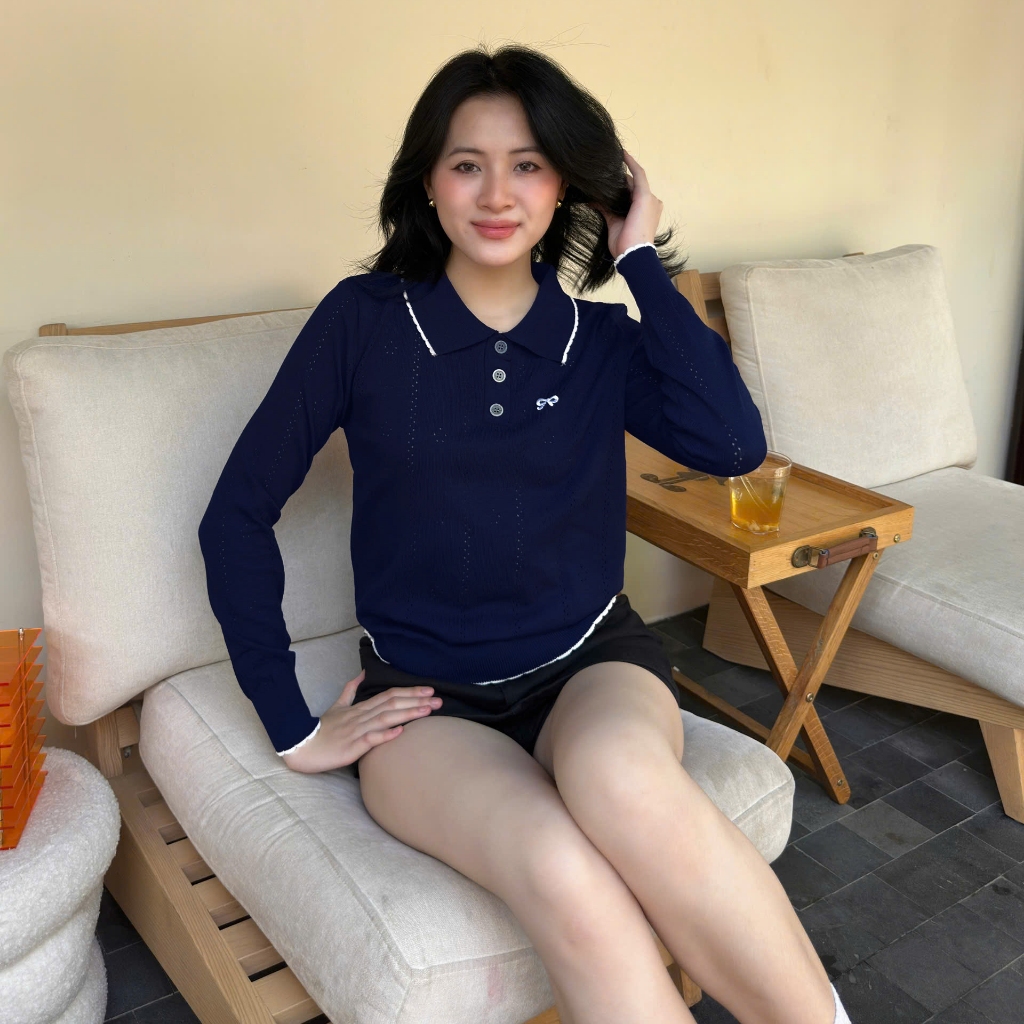 Áo Len Tay Dài Mirage Thêu Nơ Xanh Trắng Local Brand, Chất Len Mềm Mịn.