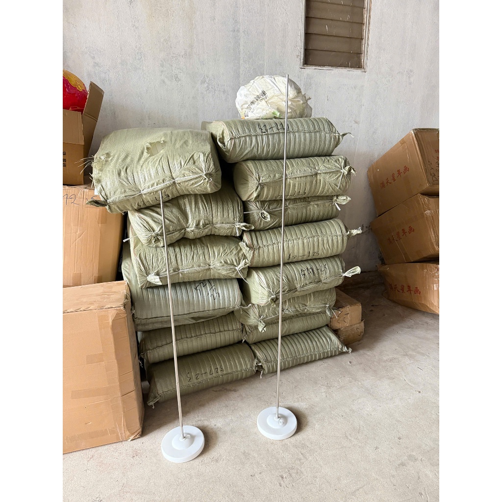 Cây Cắm Đèn Lồng Cao 1m8 Điều Chỉnh – Chân Đế Tròn Chắc Chắn