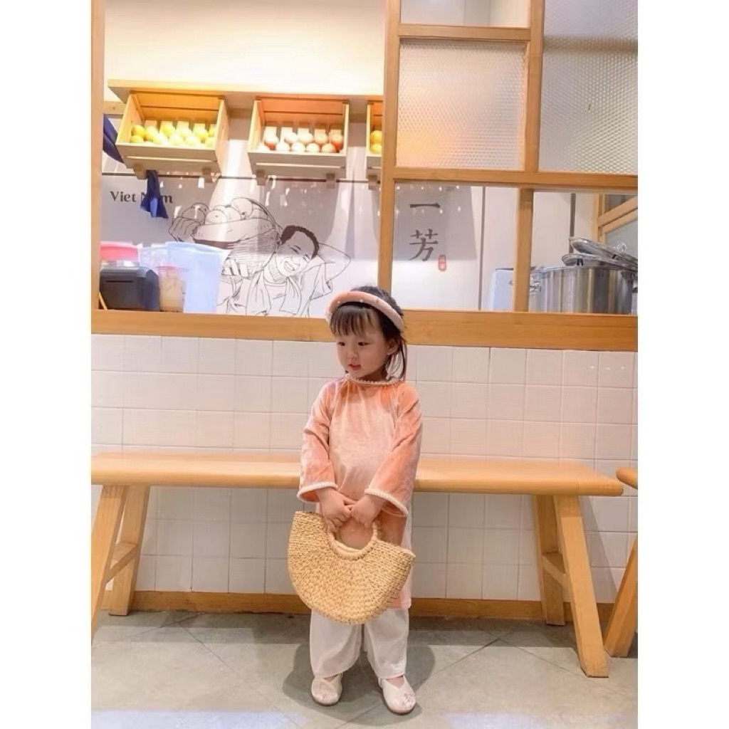 Túi lục bình mẫu bán nguyệt có lót vải và khóa kéo, phù hợp áo dài, bà ba,váy đi chơi,lễ tiệc