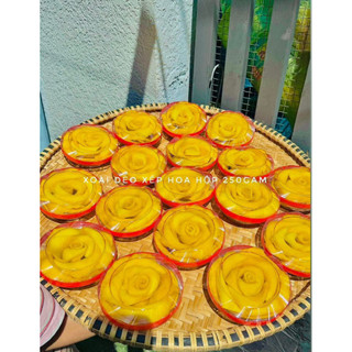 Xoài Sấy Dẻo Xếp Hoa 250g 300g 350g 400g | Xoài Dẻo Cao Cấp Đà Lạt | Quà Tết Đẹp Mắt