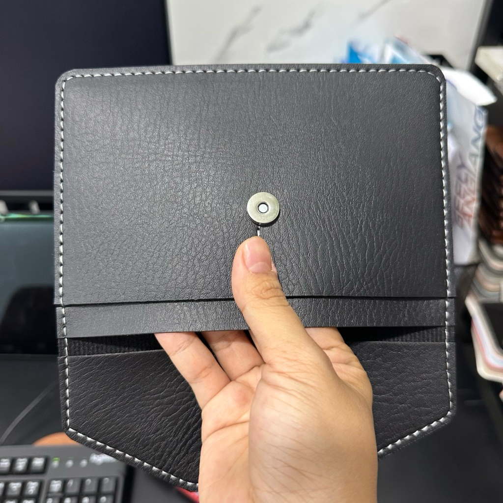 (Hỗ Trợ Dập Logo Hãng) Ví Da Đựng Giấy Tờ Đăng Kiểm Xe Ô Tô Mẫu 02 - Màu Đen VDK-PU02-BL