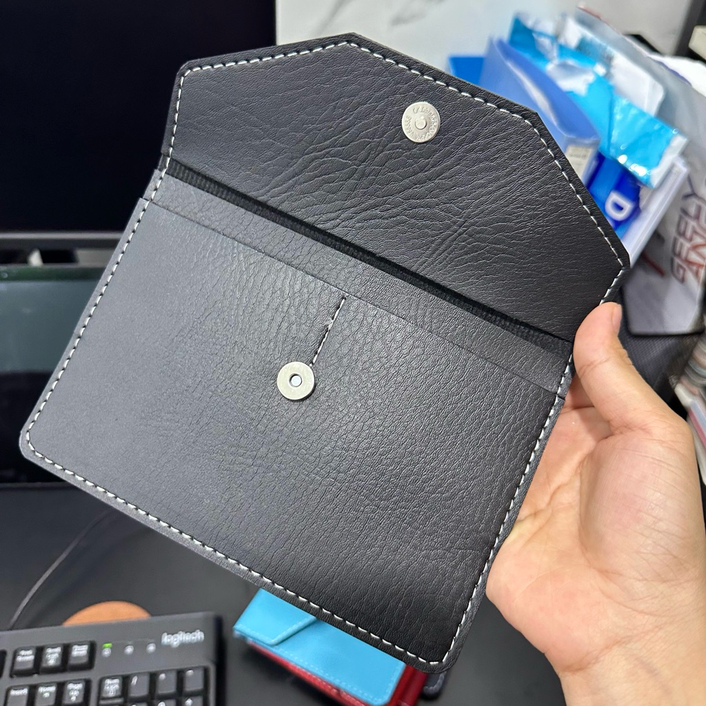 (Hỗ Trợ Dập Logo Hãng) Ví Da Đựng Giấy Tờ Đăng Kiểm Xe Ô Tô Mẫu 02 - Màu Đen VDK-PU02-BL