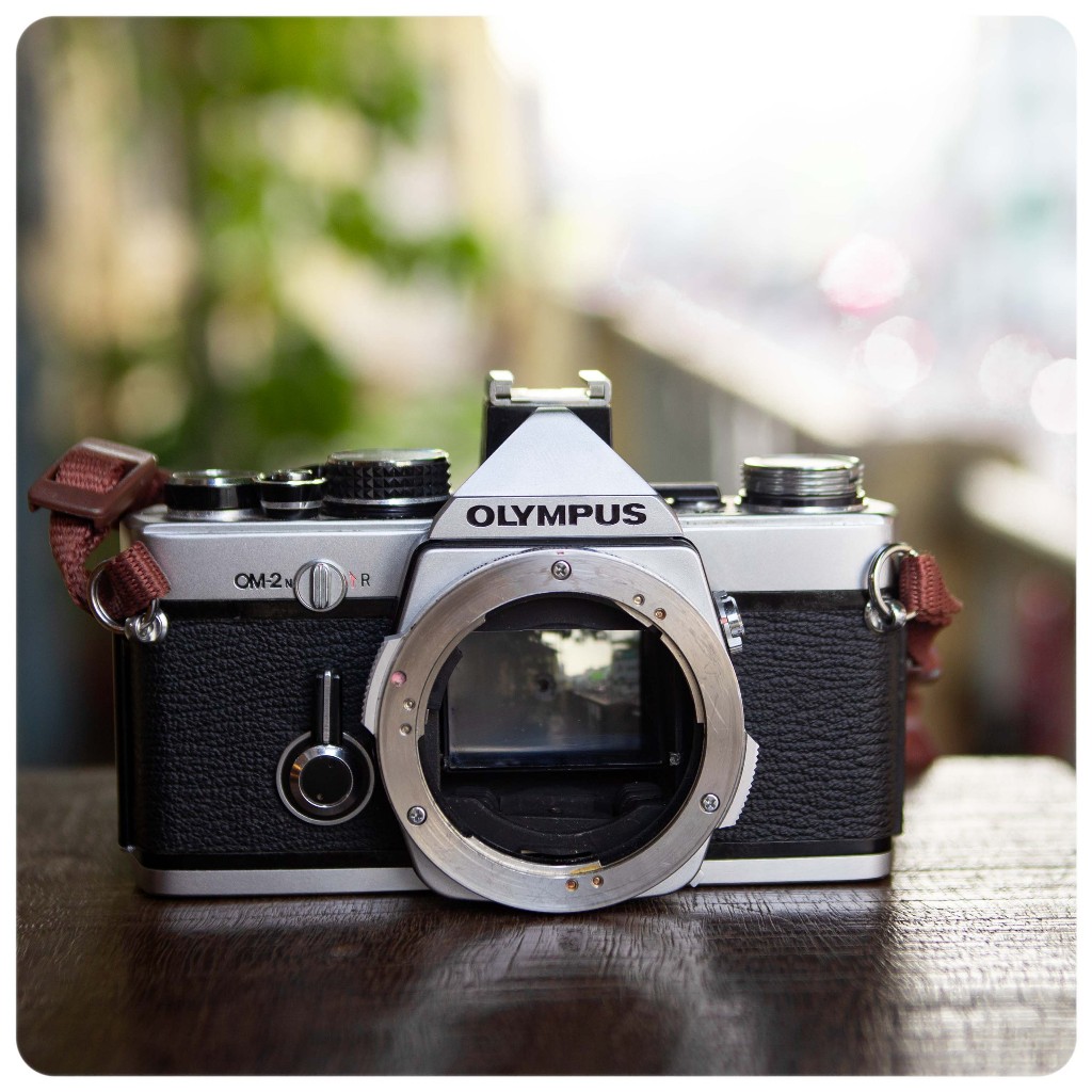 Olympus OM2n – Zuiko MC Auto S 50mm f/1.4 [SLR/135mm] | Shopee