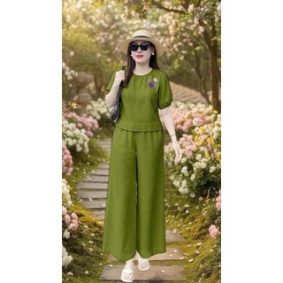 Bộ Thô Đũi Trung Niên Nữ Áo Cổ Tròn Tay Phồng Phối Quần Suông Ống Rộng – Set Thô Đũi Mềm Thoải Mái Thanh Lịch (AT18)