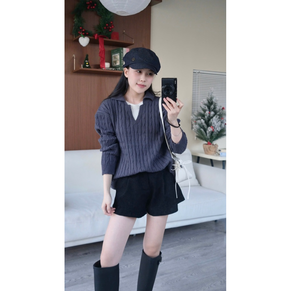 Áo len thừng cổ polo dài tay phối len trắng Nữ the.sweaterweather TSW