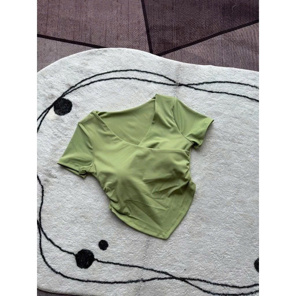 Áo Thể Thao CỔ V Kèm Mút Cố Định Tập Gym-Yoga-Aerobic HOTHISPORT