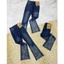 Quần Jeans Nữ Lưng Cao Ống Loe Dài Thêu Hoa Đính Đá Lai Gợn Sóng
