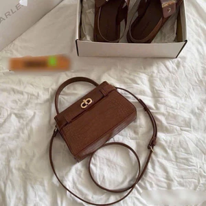 Túi cci kaay quai cầm kèm dây đeo không box - HANA BAG