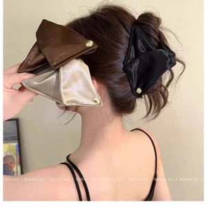 Kẹp tóc vỏ sò satin tam giác phong cách retro phụ kiện tóc nữ