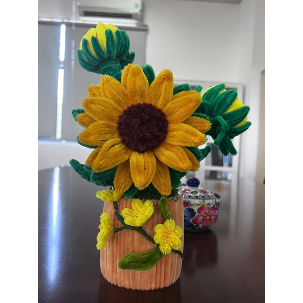 Chậu hoa hướng dương để bàn - kẽm nhung (tặng 01 bọ rùa)