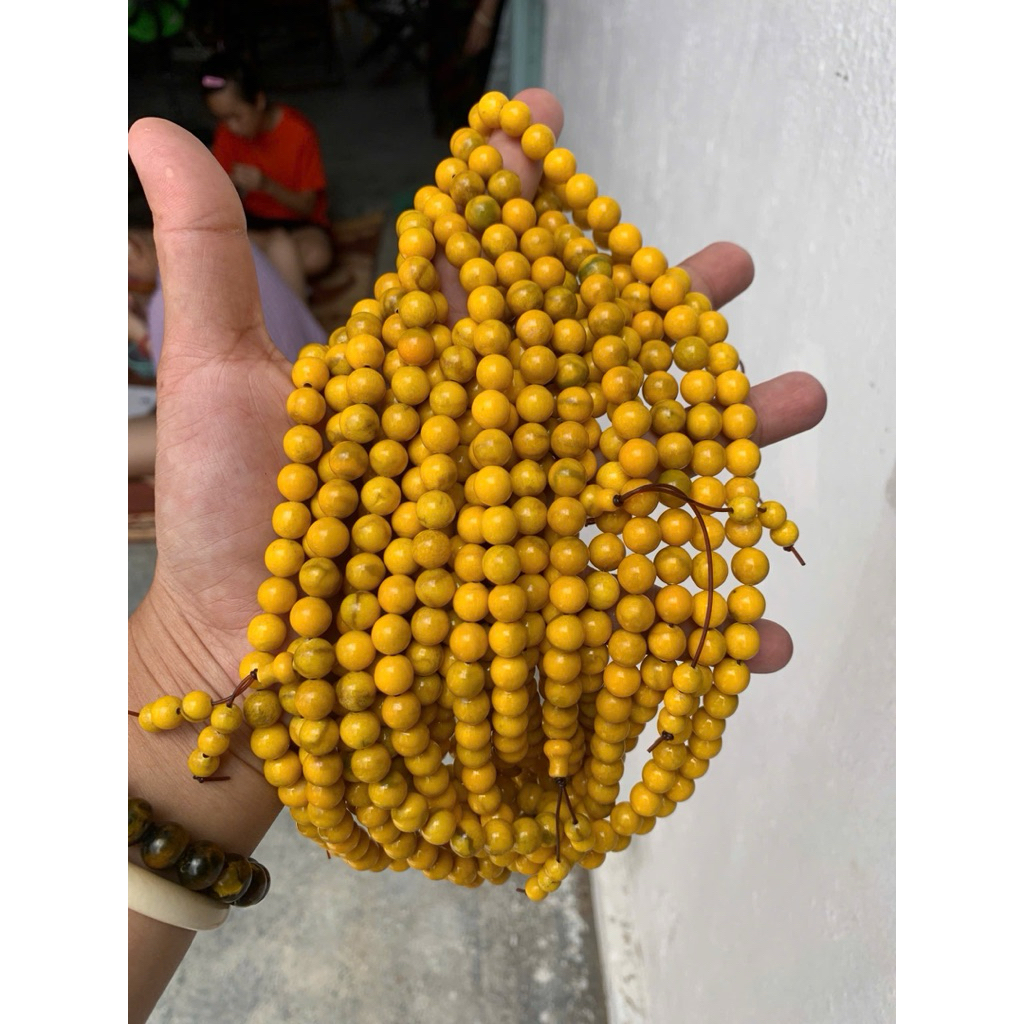 chuỗi 108 hạt san hô vàng 8ly
