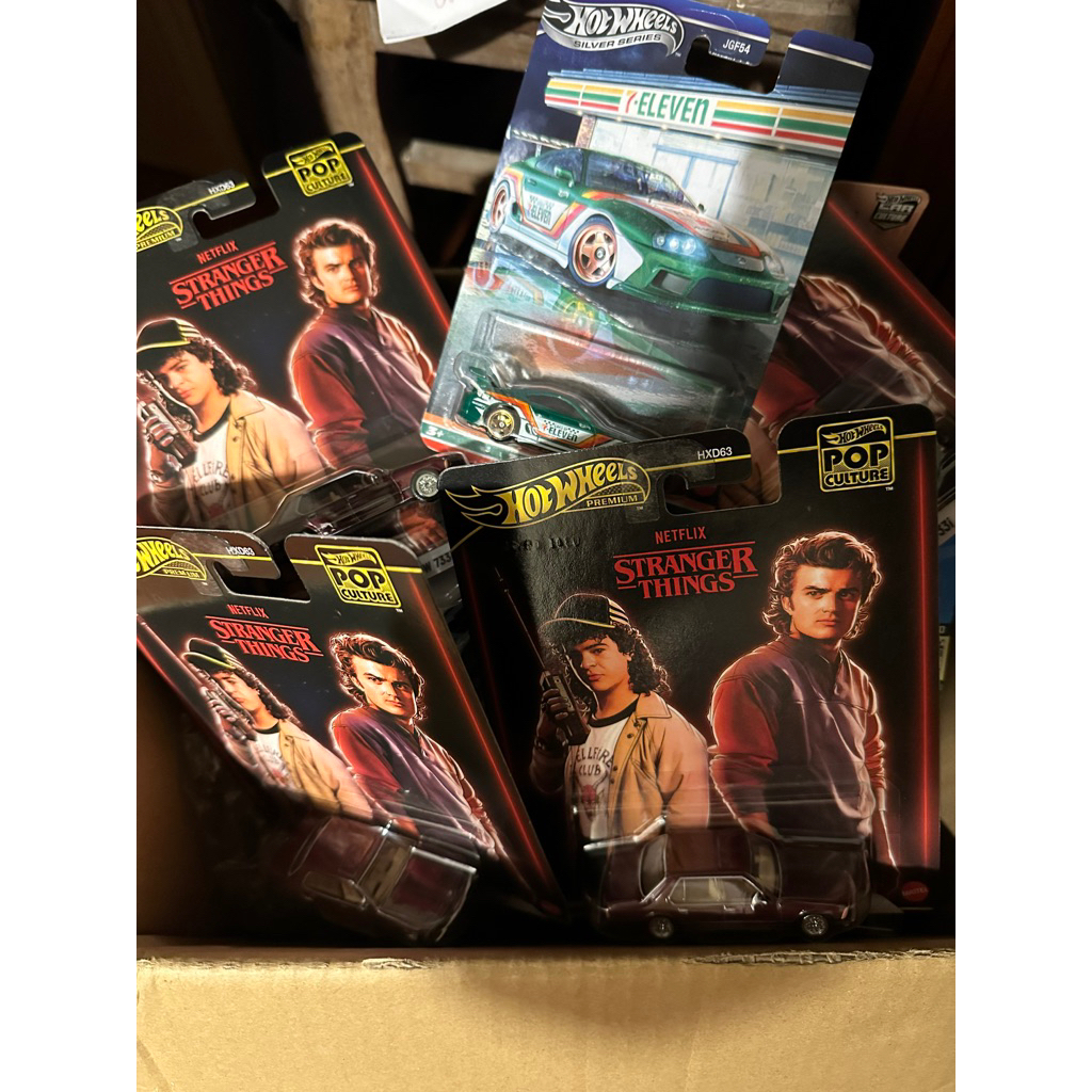 Hotwheels Stranger Things | Shopee Việt Nam