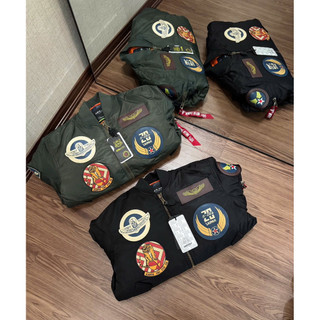 Áo Khoác Bomber Nam Phong Cách Phi Công – Áo Khoác Dù Nam Vá Logo Cá Tính, Giữ Ấm Tốt, Form Chuẩn Streetwear