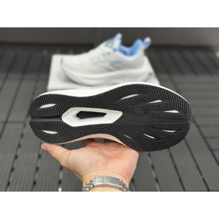 Giay thể thao nam nữ đế boost hạt nén vải lưới thoáng khí