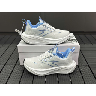 Giay thể thao nam nữ đế boost hạt nén vải lưới thoáng khí
