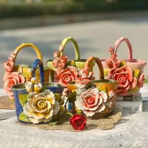 Làn Hoa Gốm Bát Tràng Mini Có Quai Cao 16cm Họa Tiết Đắp Nổi Thủ Công Trang Trí GomDecorTSC