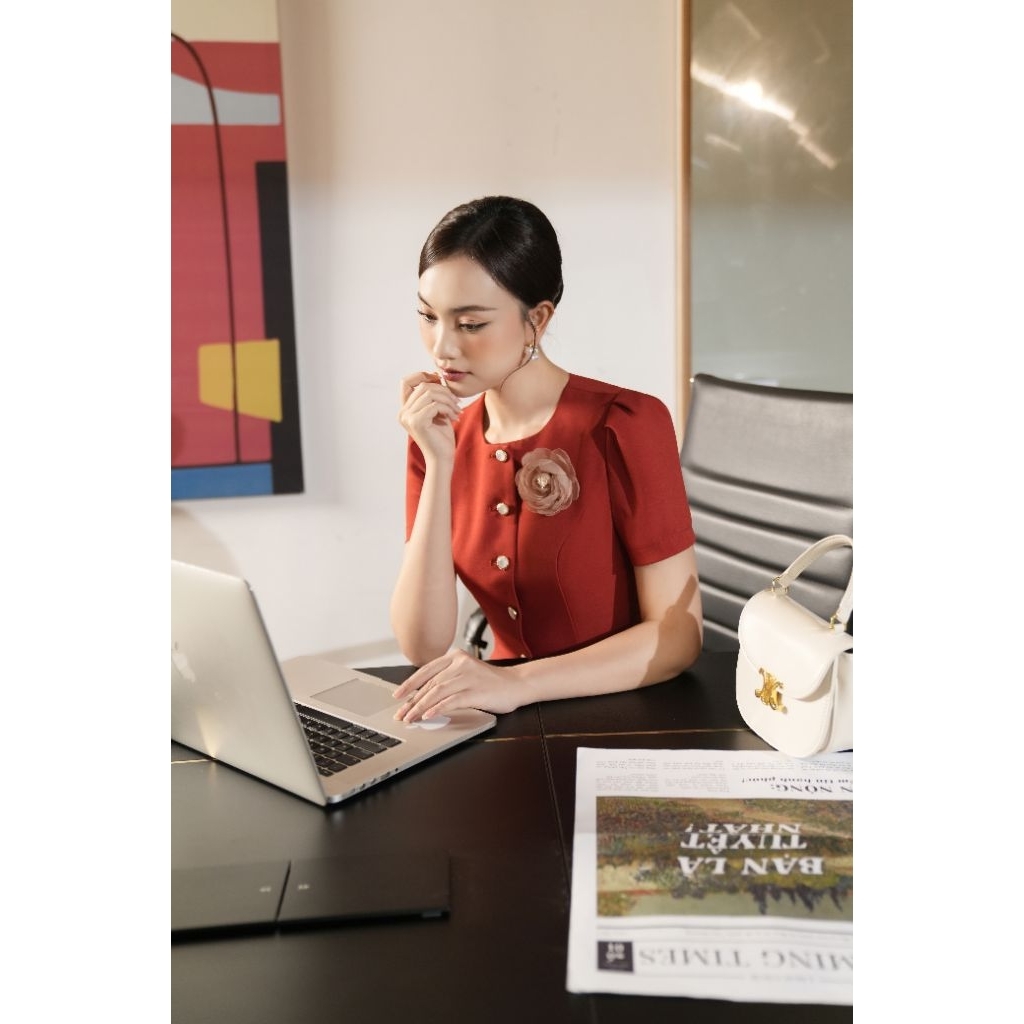 Chân váy ôm ELLA DORA dáng bút chì thanh lịch hiện đại phong cách công sở  màu DỎ GẠCH [CV50]