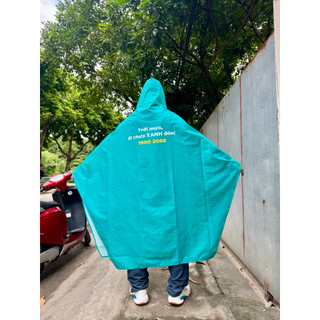 Áo mưa Xanh SM chuẩn hãng cho tài xế xe điện, áo mưa Green SM,  màu xanh dương nhạt. XanhSM raincoat for bike deiver