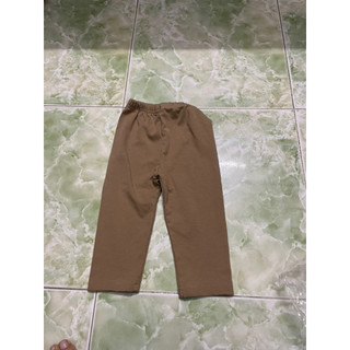 Quần bé new dài tầm 41cm - O27