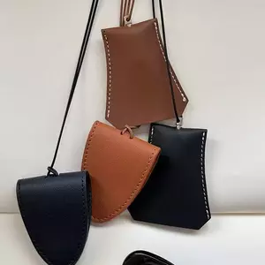 Dây Chuyền Kẹp Kính Râm Dài Bằng Da Dành Cho Nữ DCNC07