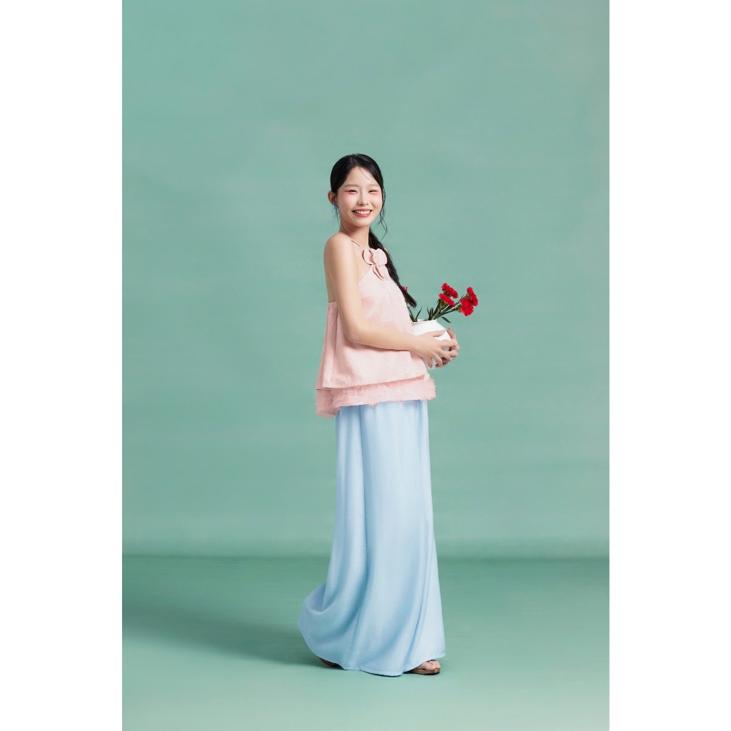 (Sẵn) Áo Nữ EVANIA Cổ Yếm Hoa 2 Tầng Duyên Dáng SECODEE