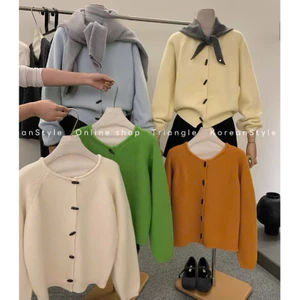 TRIANGLE - Honey Knitted - Áo len cúc sừng phong cách Hàn quốc dành cho mùa đông, dáng rộng rãi dễ mặc, thoải mái