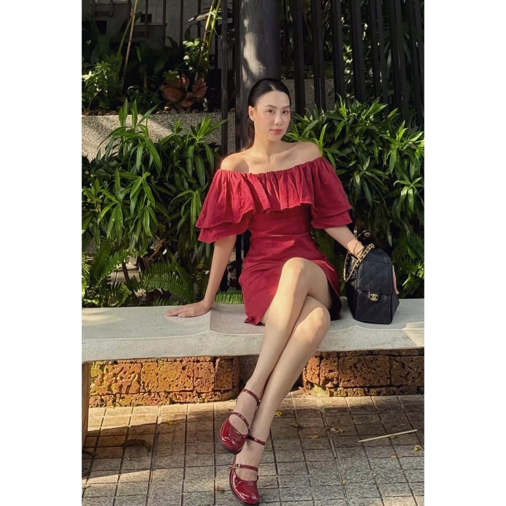 𝗕𝗼𝗻𝗴 𝗗𝗿𝗲𝘀𝘀- Đầm Linen trễ vai bèo