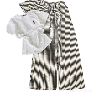 Sét Bộ nữ sang chảnh mặc nhà mặc đi chơi xinh xắn dễ thương-Áo thun babytee logo NGỰA + quần kẻ sọc Chất Thun coton xịn