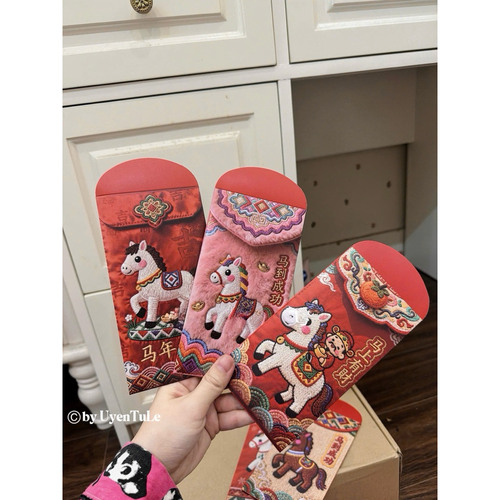Set 6 lì xì in 5D giả thêu ngựa thổ cẩm
