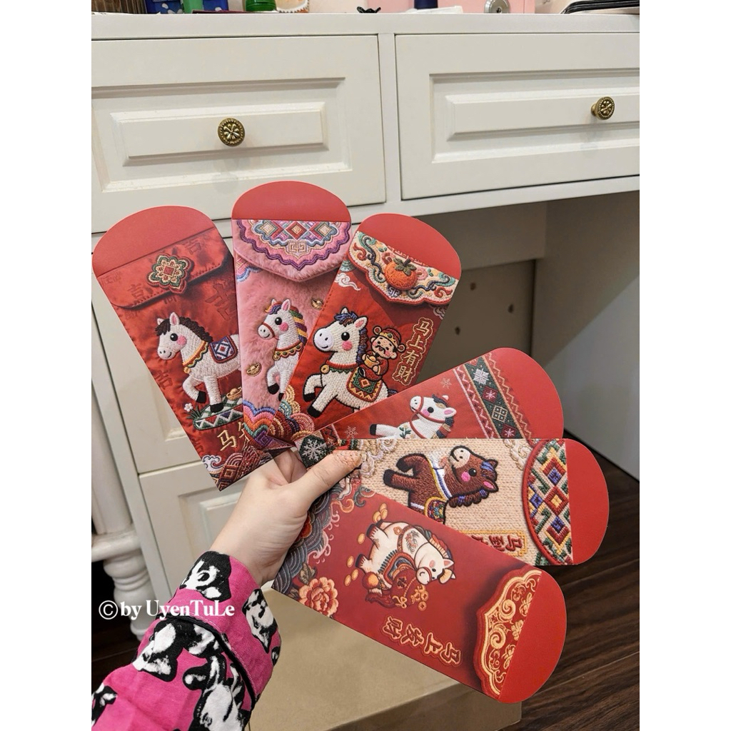 Set 6 lì xì in 5D giả thêu ngựa thổ cẩm