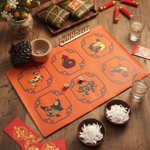 Bộ Bầu Cua Tôm Cá BÀN DA SIMMILI Xúc Xắc GỖ in UV CAO CẤP - LynhDecor Free in Logo