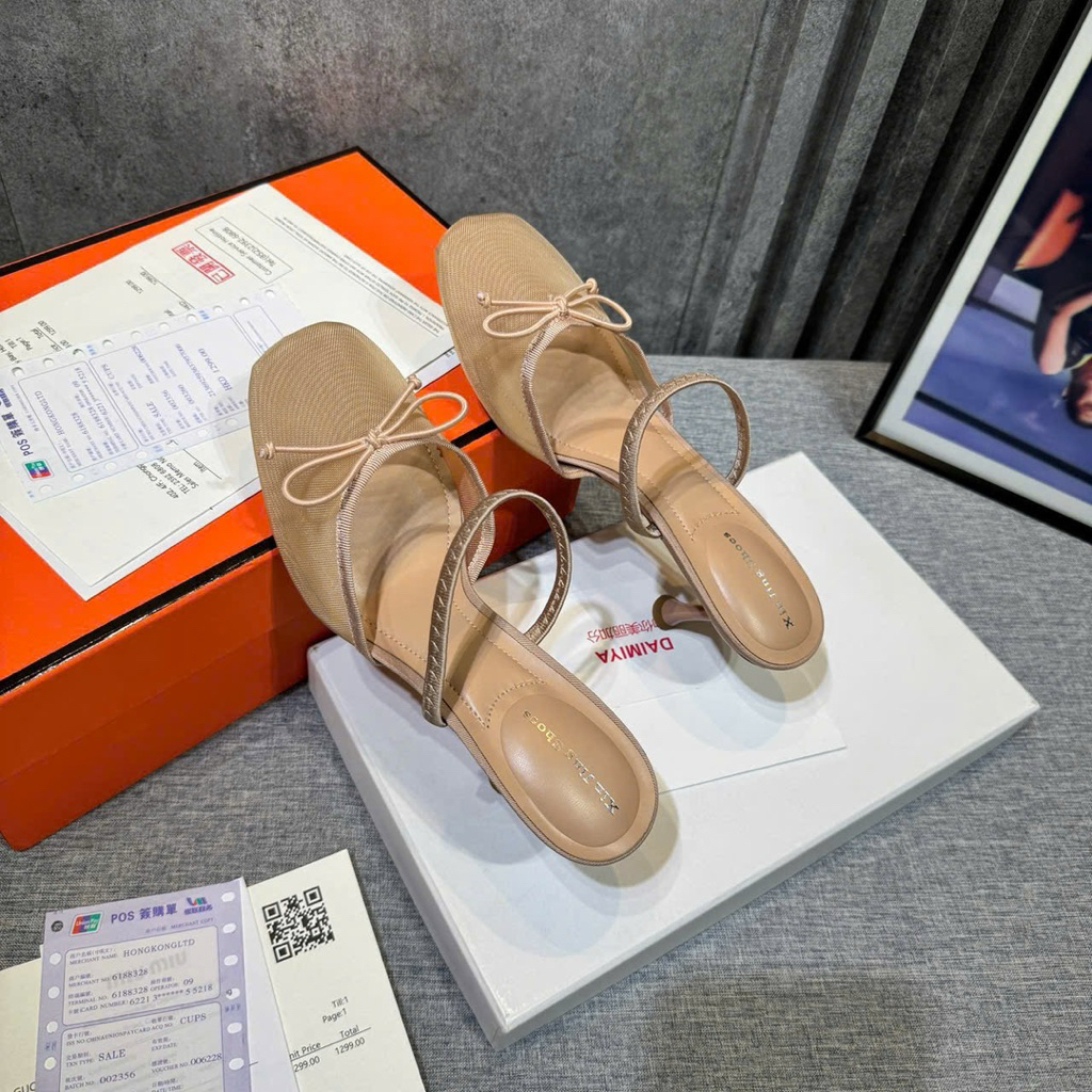 👠🕶️🎒👜…sục lưới