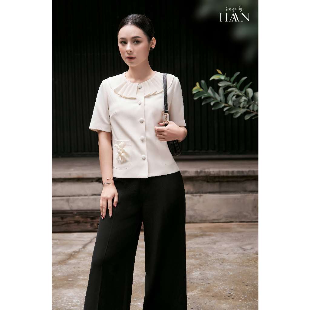 Áo Sơ Mi Nữ Kiểu Ngắn Tay Thiết Kế Cổ Tròn Xếp Màu Trắng Kem HAAN Desgin SM1103